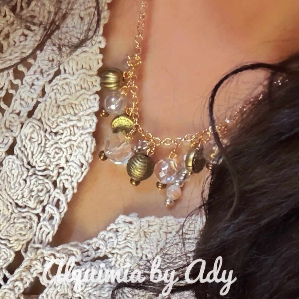 Alquimia Gold and Crystal aura quartz Charm Necklace